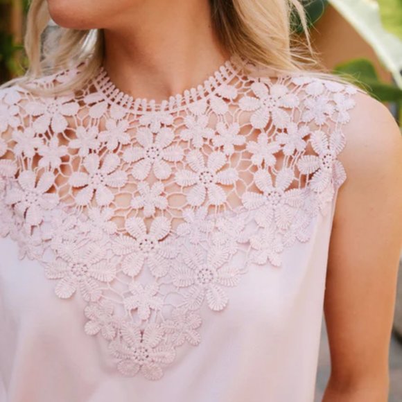 Dina Lace Yoke Top - Picture 3 of 4